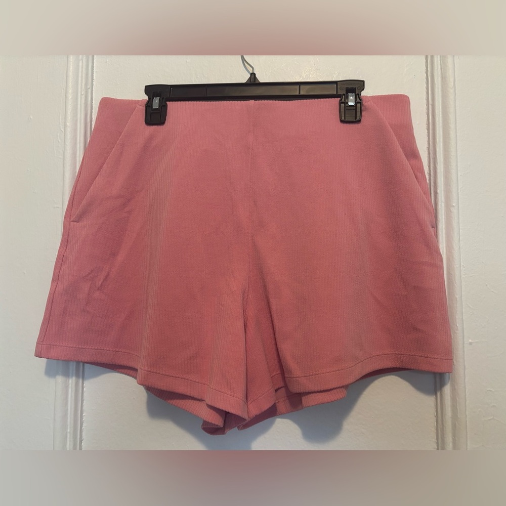 Lululemon Ribbed Softstreme HR Short 4” - Size XL - Pink Tide